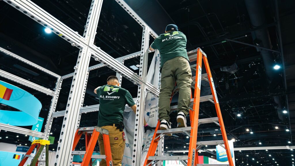 Understanding the Logistics of Trade Show Installation and Dismantling
