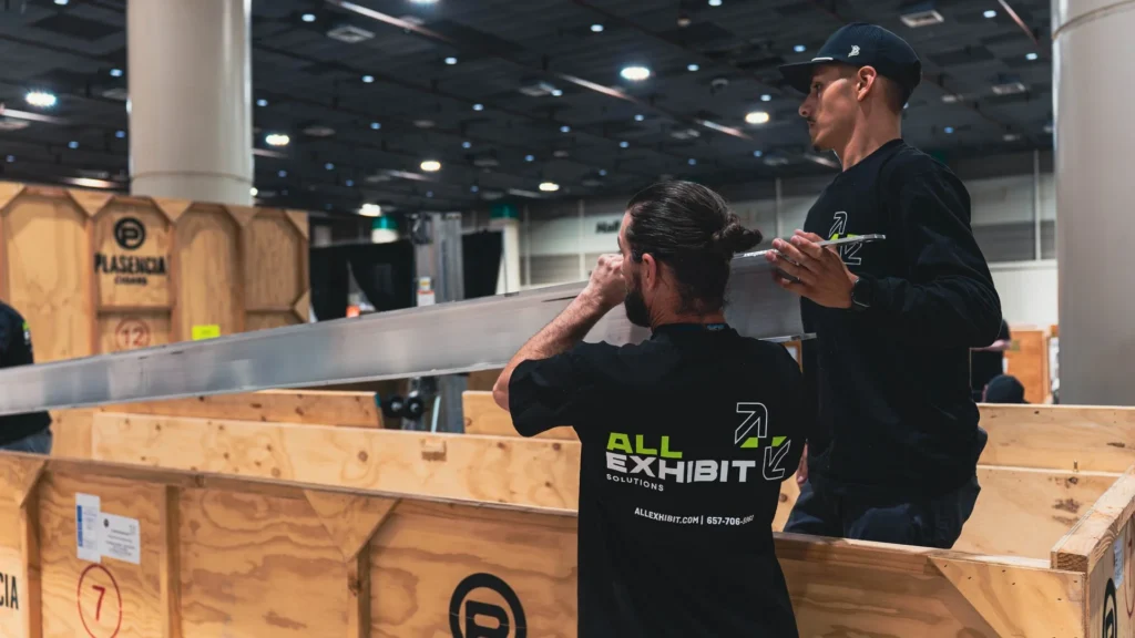 What Are the Differences Between a Trade Show and a Consumer Show?