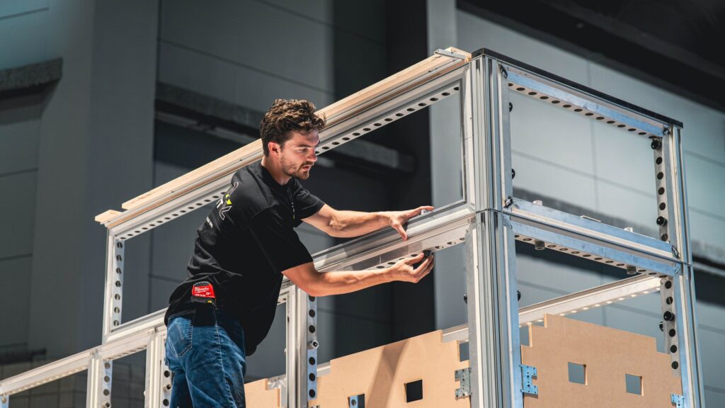 How Does Trade Show Installation and Dismantle Work?